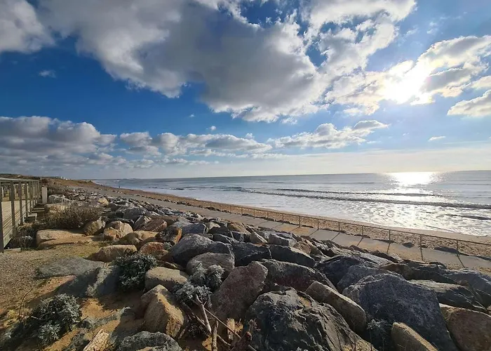 Cosy 4 Pers, Proche Et Commerces, Balcon, Parking Prive - - Fr-1-224c-149 Apartment *